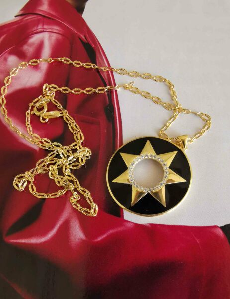 Siyah Mineli Güneş Kolye