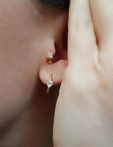 Kalp Taşlı Halka Küpe-İthal TEK