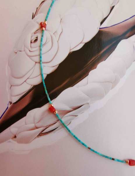 Mercan Detaylı Turkuaz Tasarım Kolye