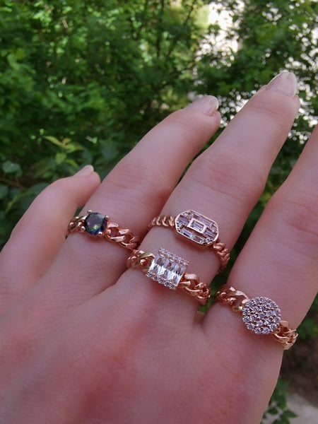 Ortası Taşlı Ayarlanabilir Zincir Yüzük