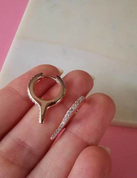 Taşlı Kısa Kurşun Küpe-İthal TEK