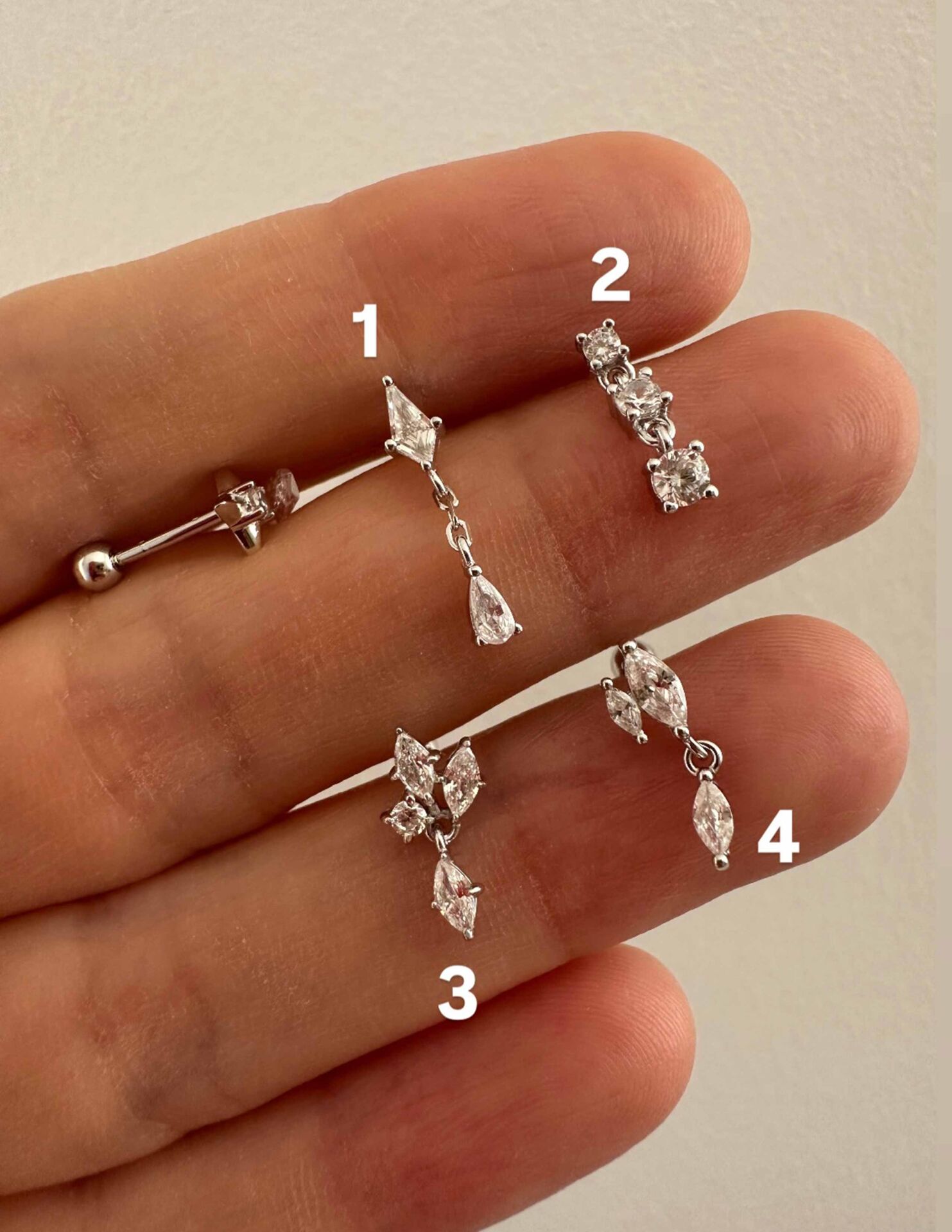 925 Ayar Gümüş Kıkırdak ve Tragus Piercingleri