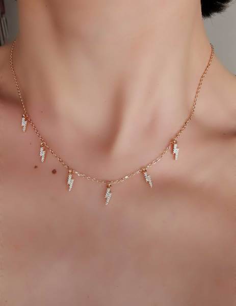 Şimşek Sallantılı Kolye -İthal