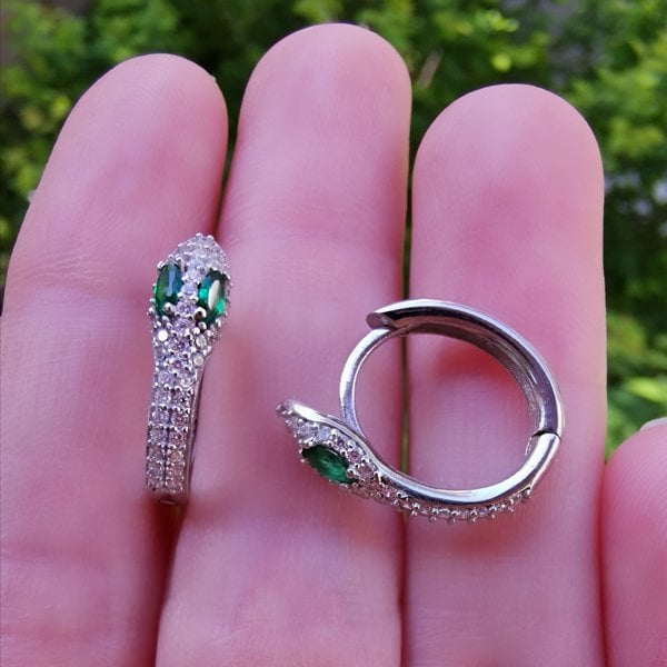 Yeşil Gözlü Yılan Halka Küpe ÇİFT