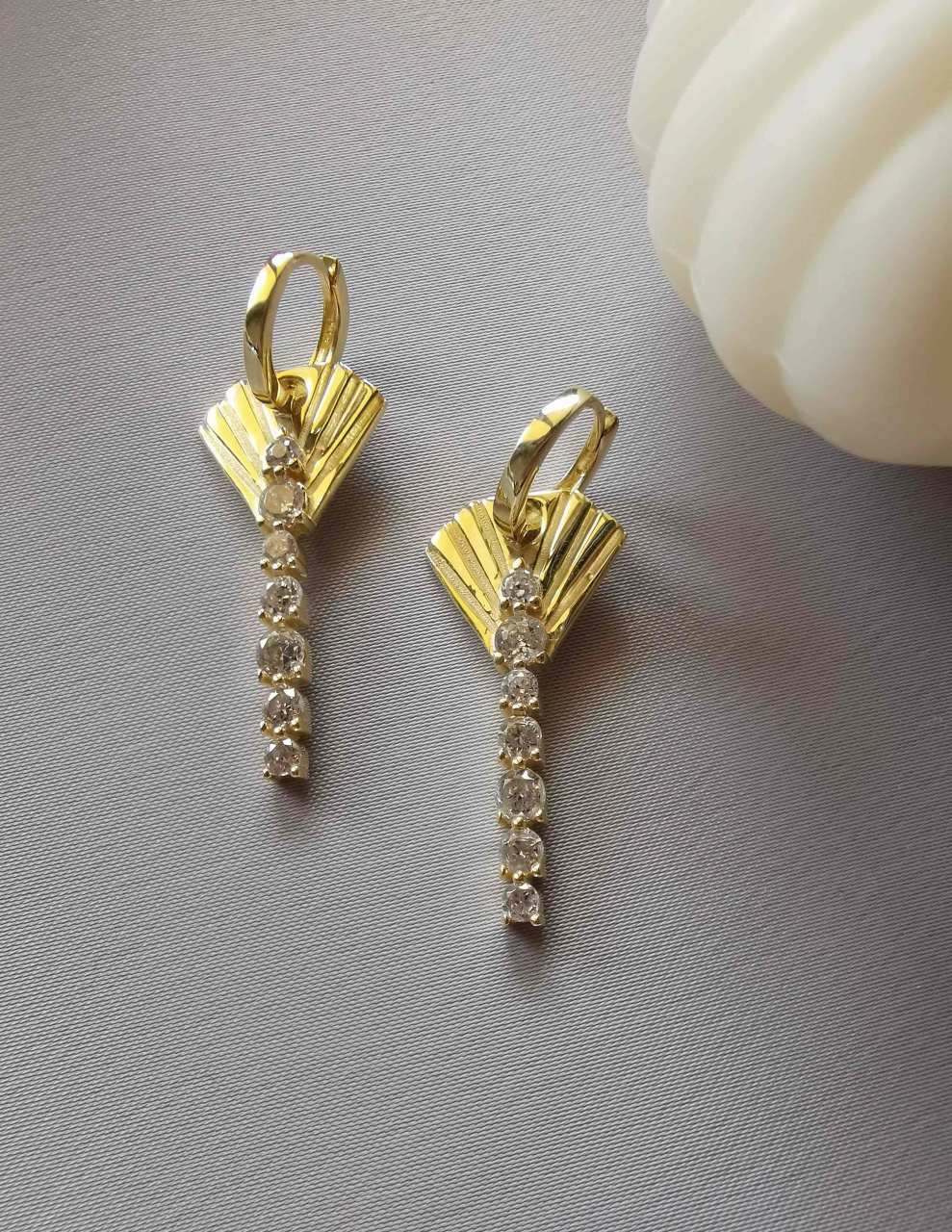 Taşlı Yelpaze Küpe Büyük Boy TEK